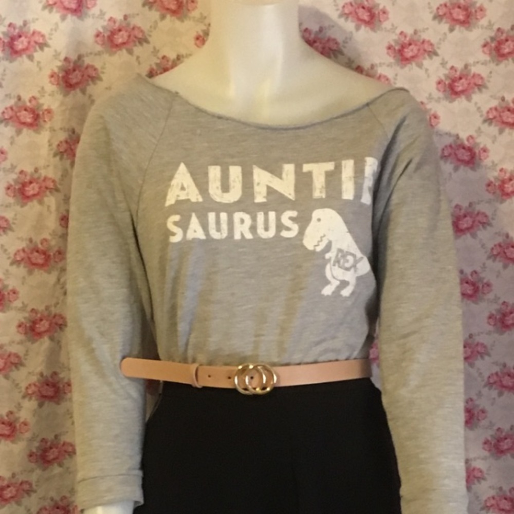 “Auntie - Saurus” Medium Size Grey Sweater
